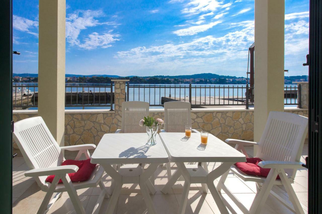 Riva Διαμέρισμα Krapanj Εξωτερικό φωτογραφία