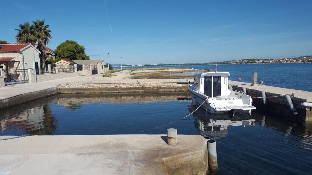 Riva Διαμέρισμα Krapanj Εξωτερικό φωτογραφία
